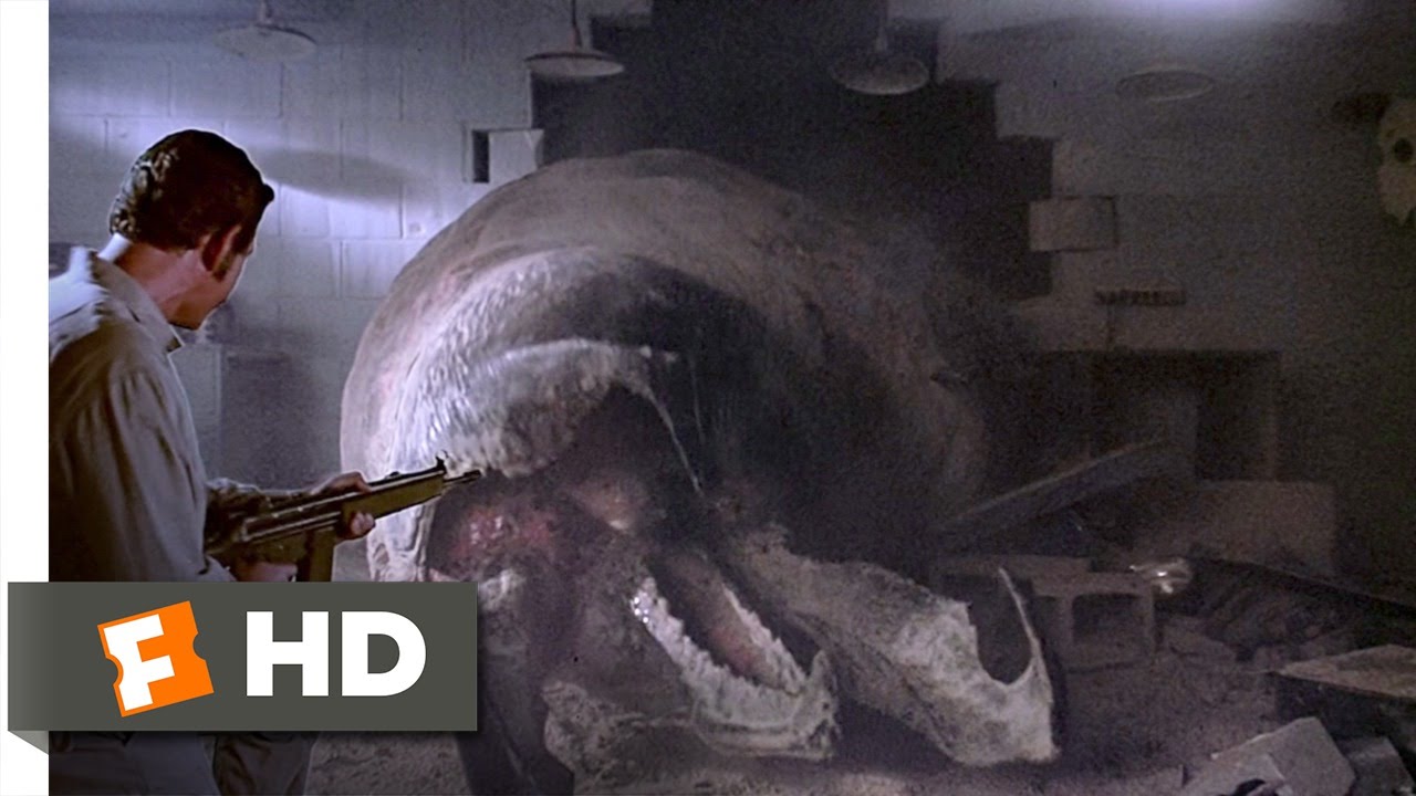 Download Tremors (8/10) Movie CLIP - The Wrong Rec Room (1990) HD