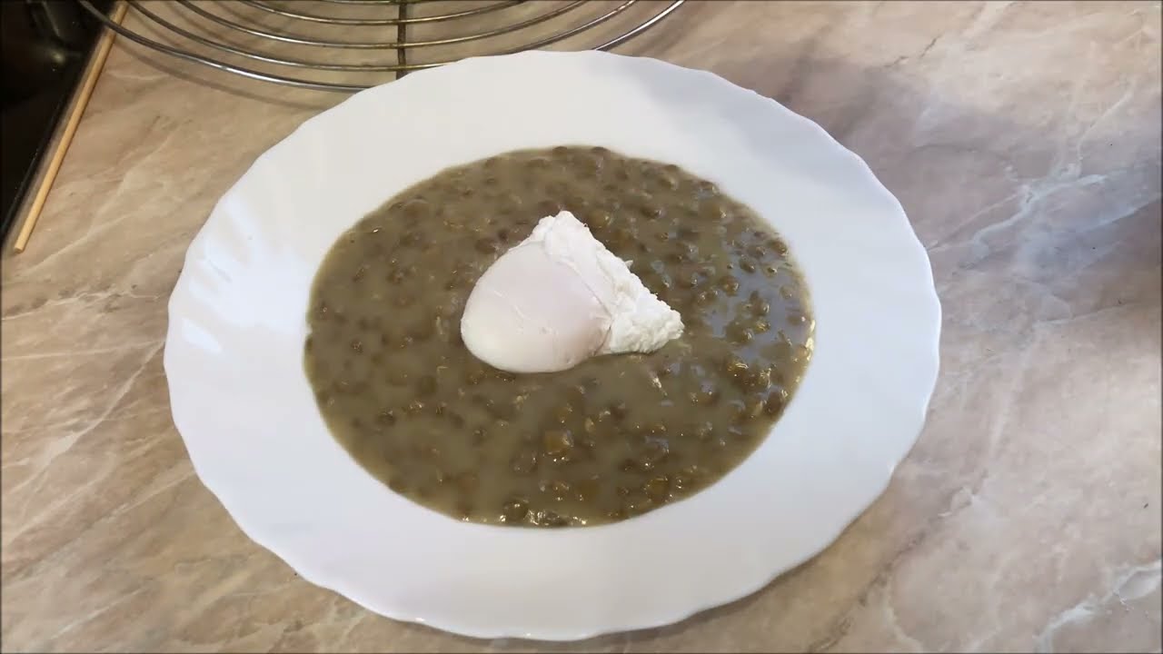 Šošovicový prívarok so strateným vajíčkom