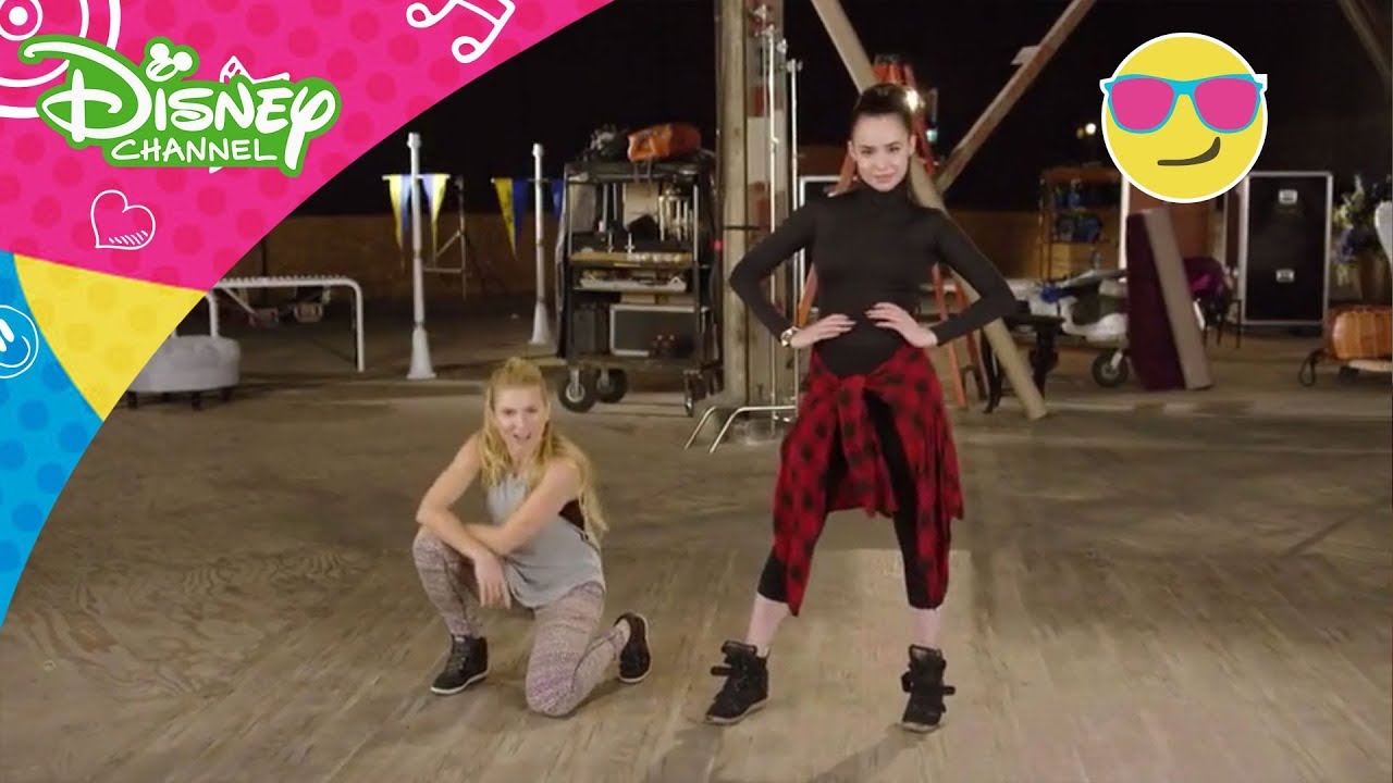 Descendants 2 | Lær dansen - Chillin' Like a Villain ♫ - Disney Channel Danmark