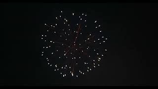 NP26-744 - Pro1.4 Shell - 62mm Blue to White Strobe - DunPai Fireworks NP26-744 - Pro1.4 Shell - 62mm Blue to White Strobe - DunPai Fireworks