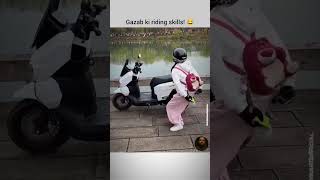 Gazab ki riding skills! 😂_#shorts_#funny_#reaction_#trending_#video_#bike_#rider_#viral_#shortsfeed