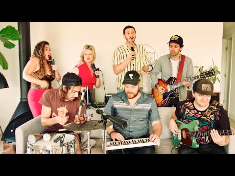 Putar Permission to Dance - Scary Pockets