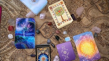 How to Cleanse & Charge Your Tarot Deck / Oracle Deck - Connect With Your Tarot Cards - Learn Tarot