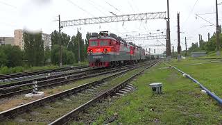Электровоз ВЛ80С-1757 отправляется со станции Трофимовский-1