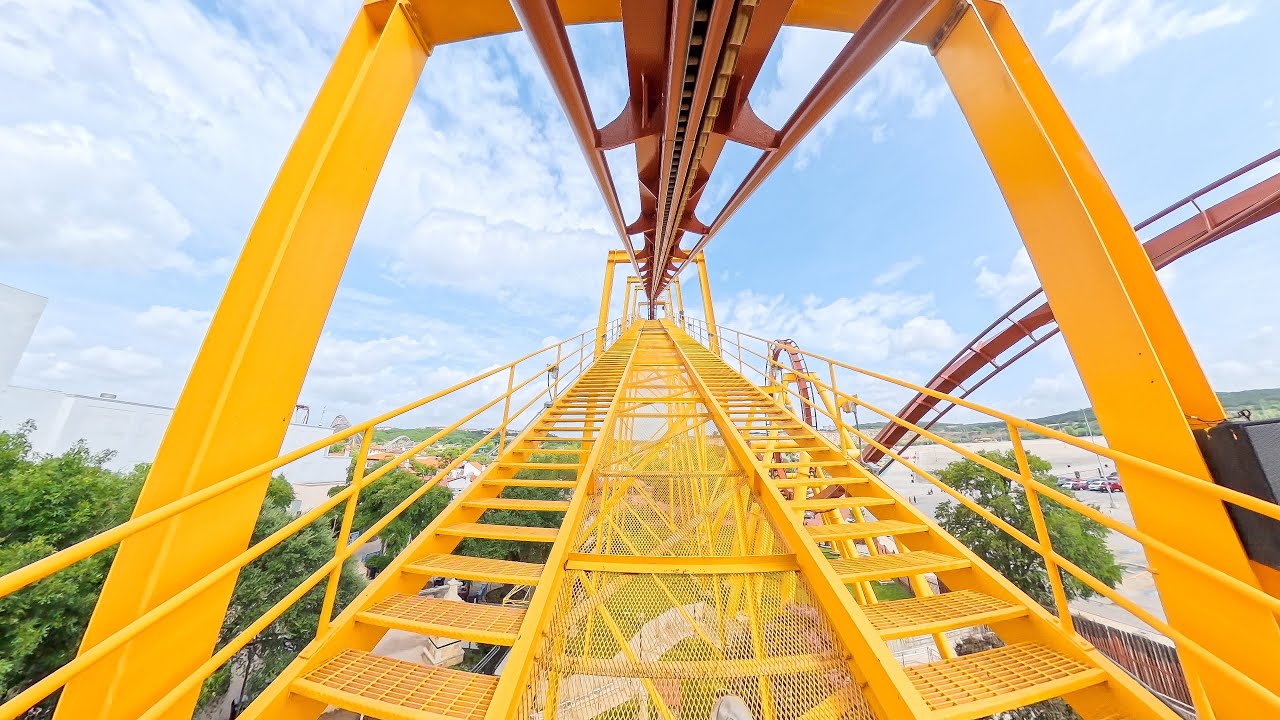 Chupacabra Coaster POV [4K] - Six Flags Fiesta Texas