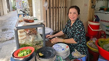 Tiệm bún mắm của Chị Ba lụ đạn Sài Gòn đông khách, cá lóc đồng ăn kèm thịt heo chiên giòn