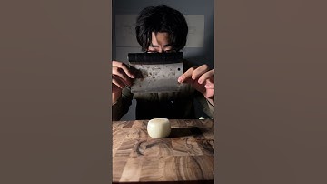 Sharpness test on Onion, 3 2 1 drop!  #fyp #knife #knifesharpening #ray #knifesharpener #rui