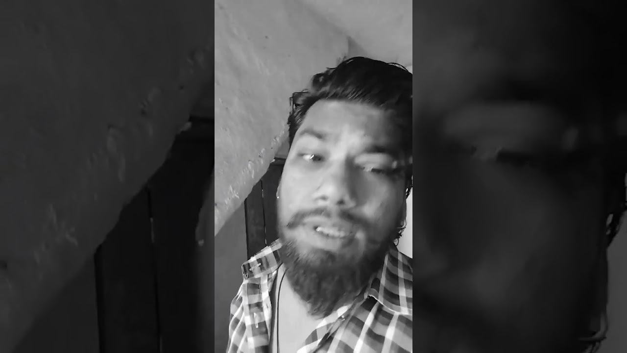 Kabootar paale hue hai 😊 