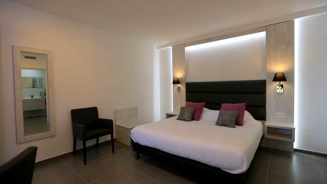 Chambre Luxe bord de mer - U Livanti*** - YouTube Chambre Luxe bord de mer - U Livanti*** - YouTube