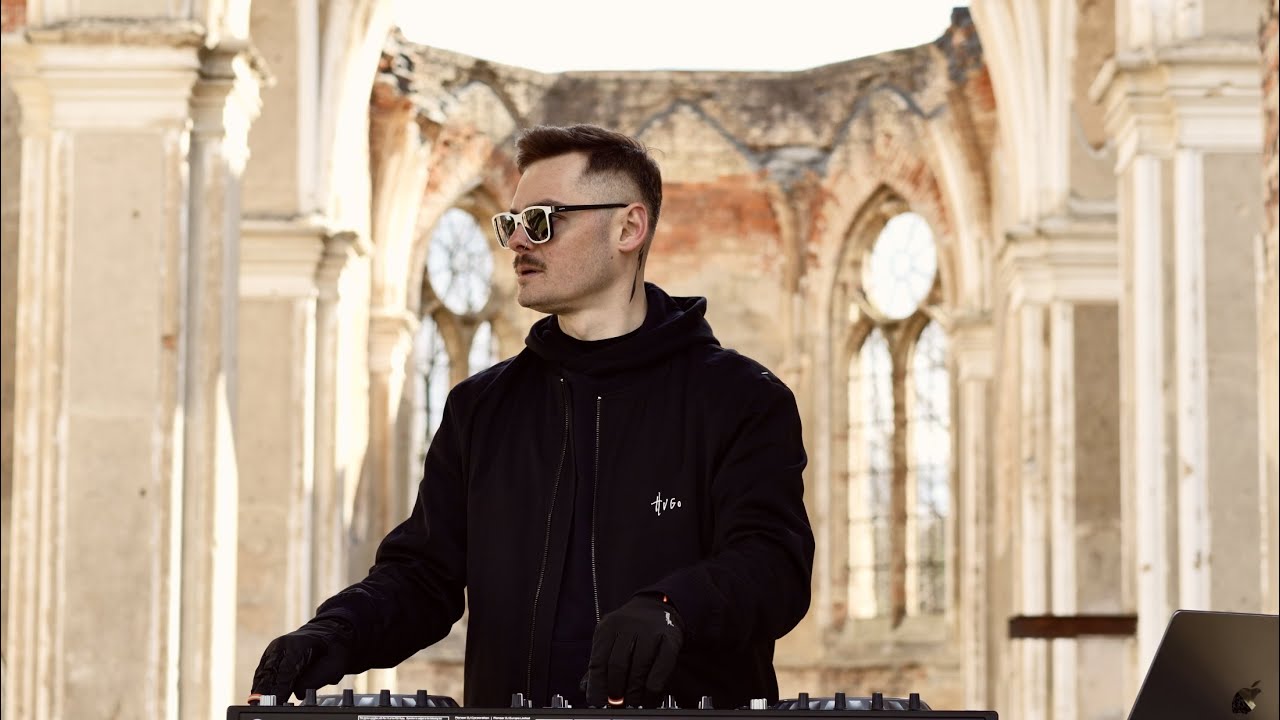 Dj Set In The Ruins Of The Church | Techno House Electro 2023