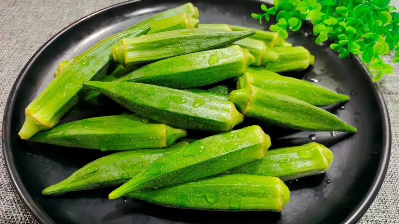 秋葵第一步最忌焯水！大厨教你正确做法，鲜嫩入味，营养保留 #美食 #做飯 #中餐 #家常菜 #菜譜