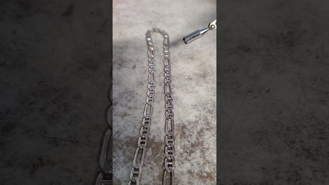 Does silver stick to a magnet 