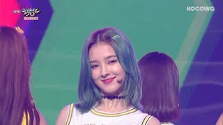 MOMOLAND - BAAM [Music Bank Ep 936] screenshot 2