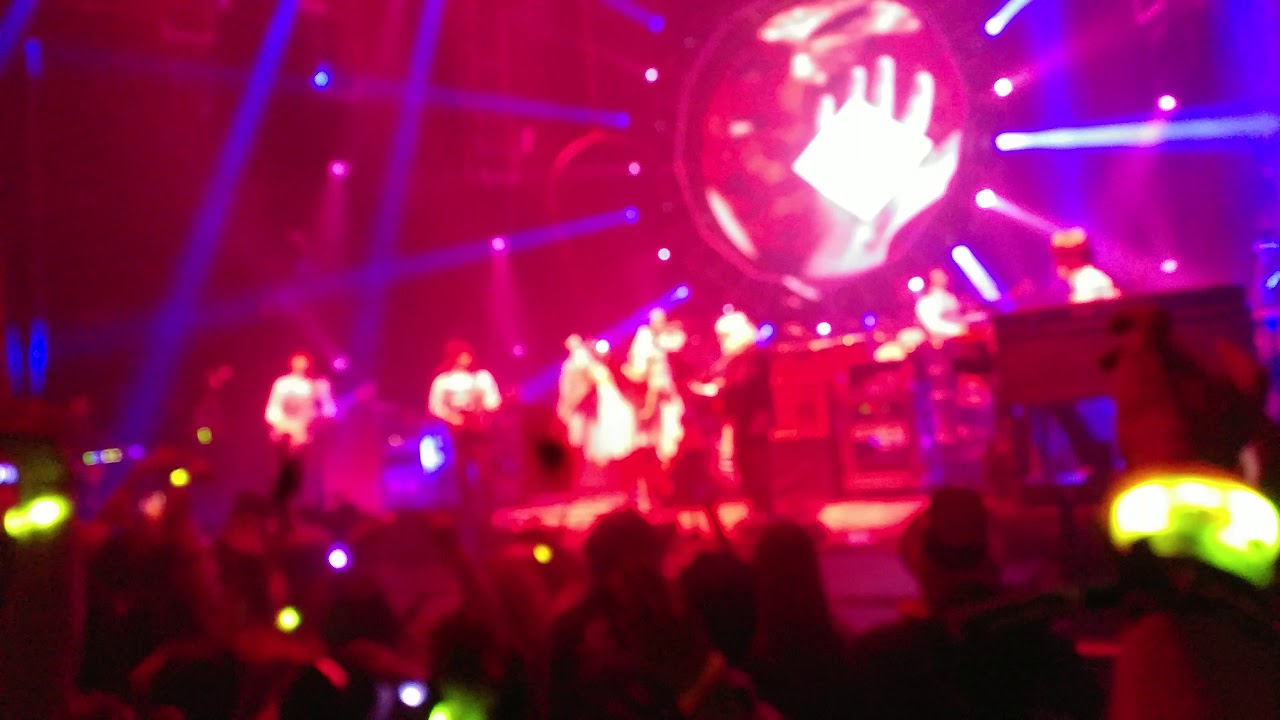 string cheese incident...NYE countdown @ the CAP 12/31/17.... - YouTube