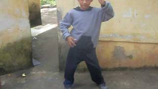 Micael - dançando Rebolation