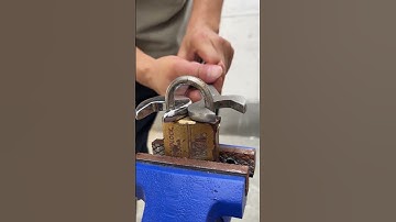 Trick to Unlock a Padlock with Two Wrenches 🔧#handyhacks #tips #diy
