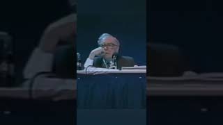 Warren Buffett vs Startup seed funding