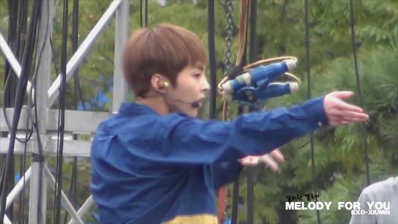 131006 강남한류콘서트 리허설 으르렁 - 시우민 focus