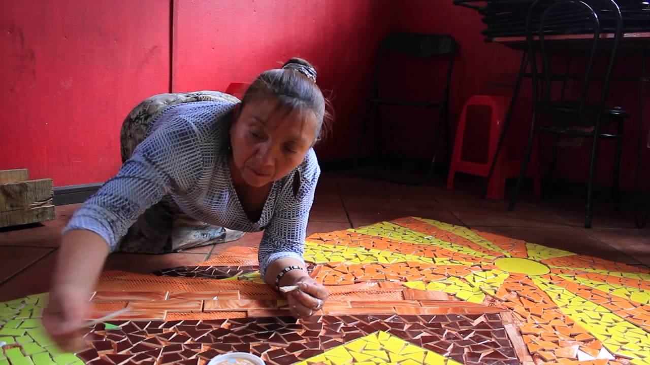 Mural de Mosaicos Barrio Menzel 2015