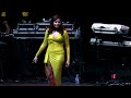 KANIKA KAPOOR - CHOLI KE PEECHE KYA HAI - Live @OAKLAND COLISEUM, CA - 3/25/22