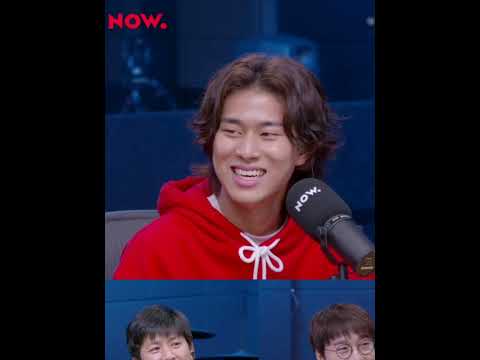 활짝 웃는 이무진(1) 나도 모르게 같이 웃게 됨
