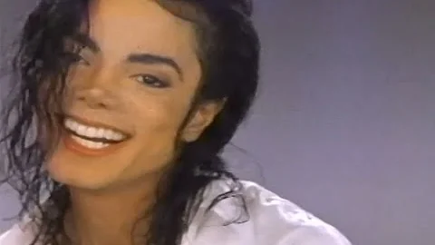 Michael Jackson - Smile