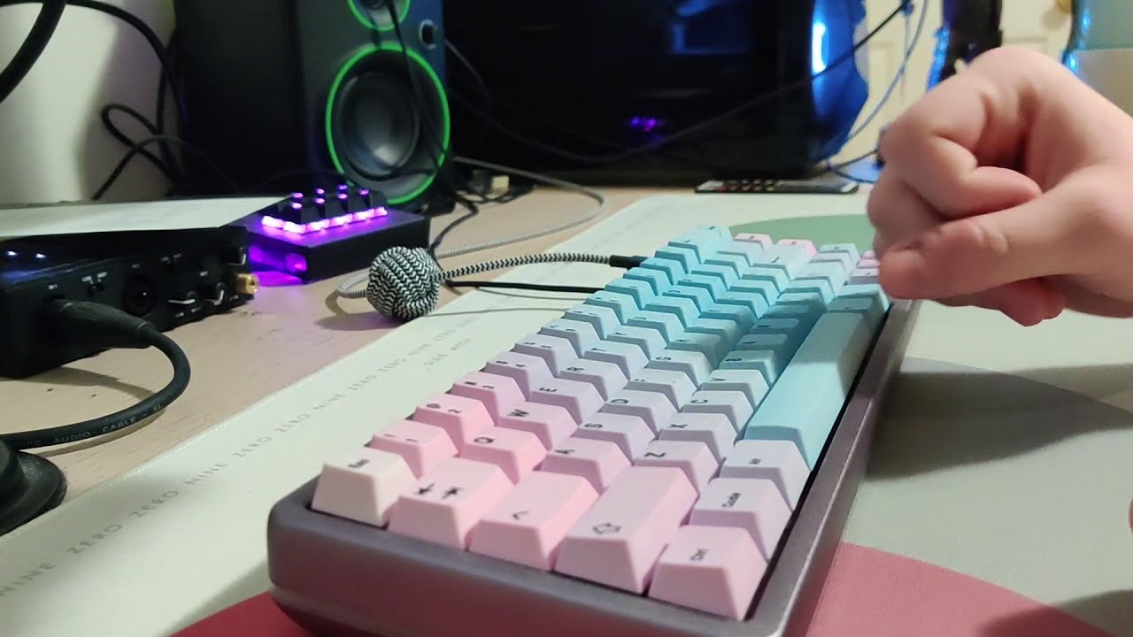 Novelkeys x Kailh Box Pink Soundtest