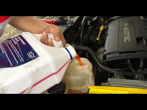 Video: ¿Cuánto refrigerante tiene un Chevy Sonic?