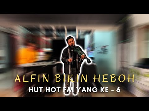 Alfin bikin heboh di HUT HOT FM yang ke - 6 Tahun