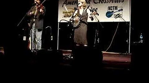 Americana Crossroads Live - Dana and Susan Robinson