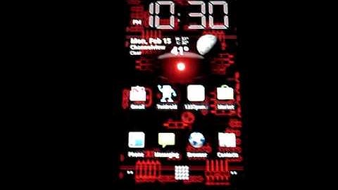 Motorola DROID w/ Android 2.1 Launcher
