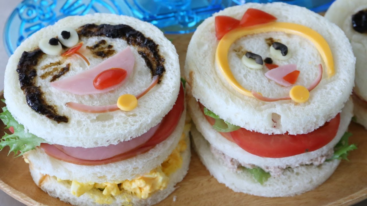 Doraemon Sandwich Maker Retro Kitchen Gadget