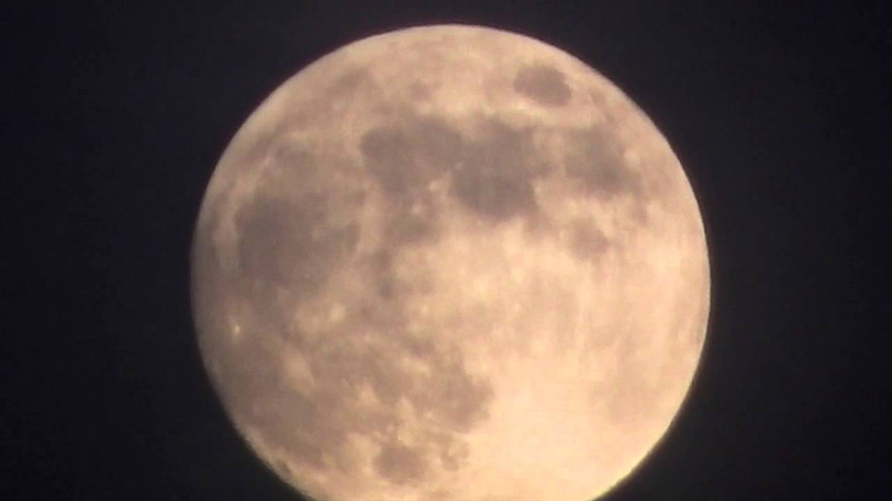Harvest Moon Color Change In Kentucky - YouTube