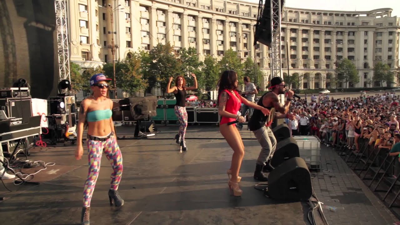 Ruby & Alex Velea Stinge Lumina (Live in Piata Constitutiei) YouTube