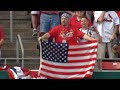 Cardinals Fans Singen Die Nationalhymne Beim Busch Stadion Finale 2005