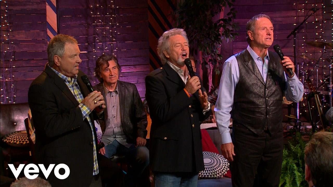 Gaither, The Gatlin Brothers, Duane Allen, Ben Speer - Sheltered In The Arms Of God (Live) Gaither, The Gatlin Brothers, Duane Allen, Ben Speer - Sheltered In The Arms Of God (Live)