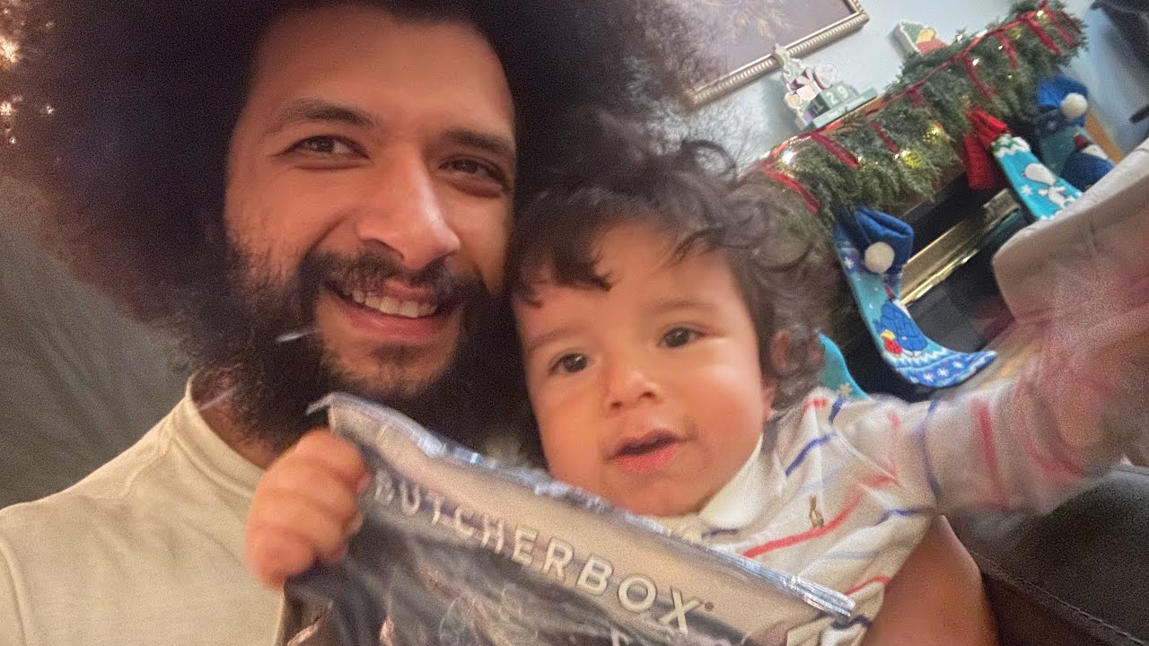 Открываем ButcherBox вместе с сыном! В описании указано бесплатное предложение!