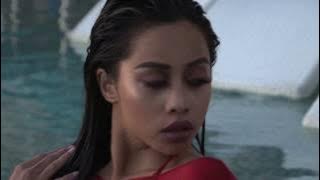 UNO Magazine Swimsuit Edition preview: Victoria Espaldon