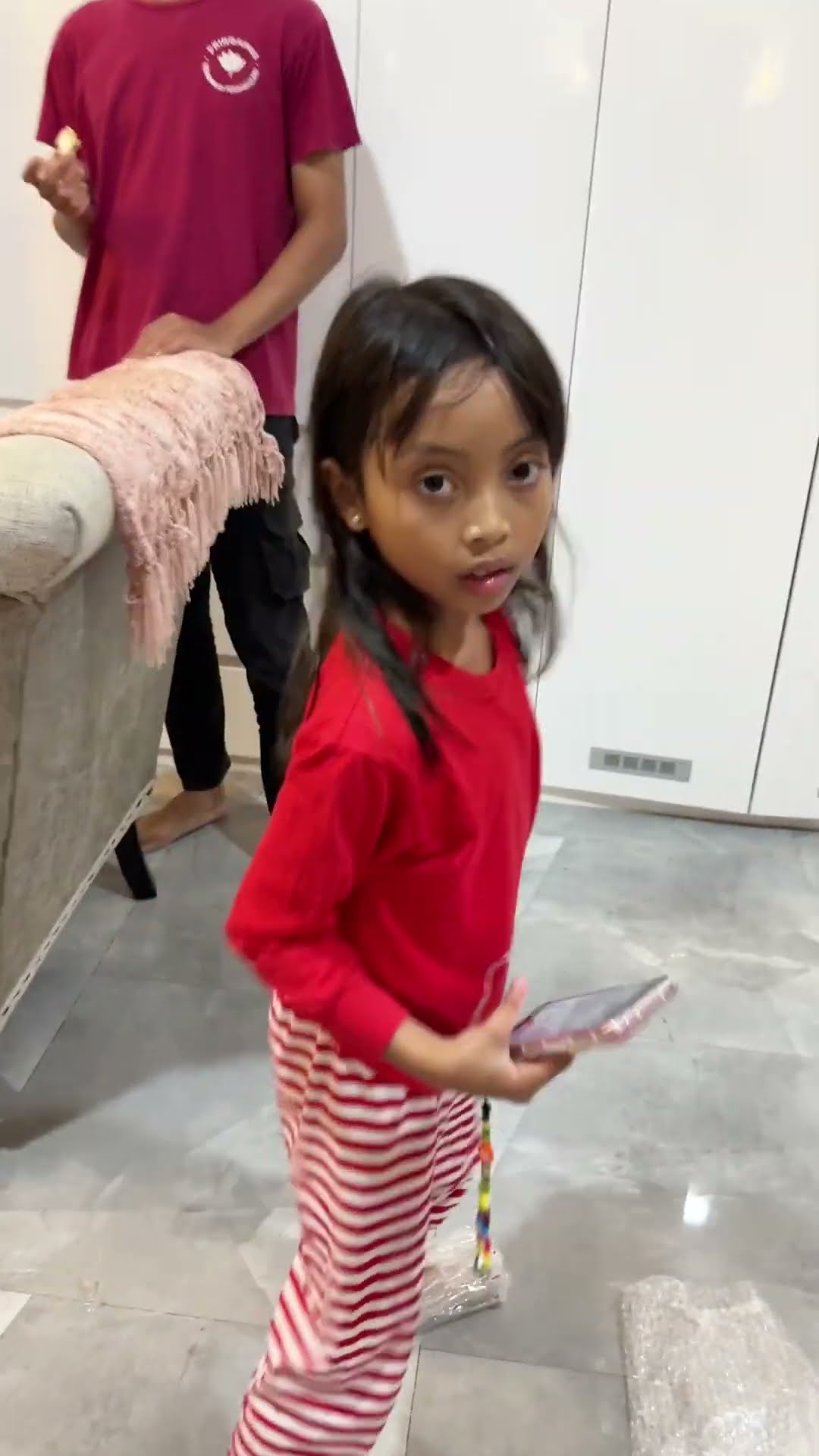 LEIKA AJARIN TIM BUAT CATWALK DI ATAS BUBLE WARP #leika #shorts