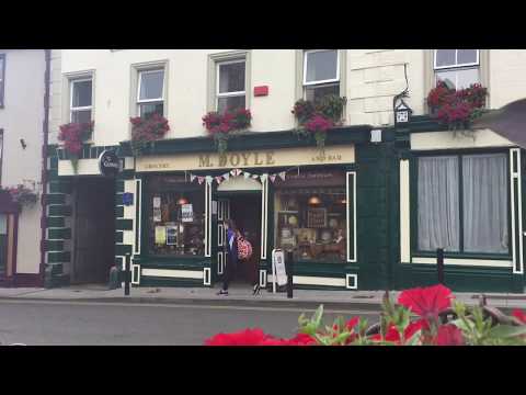 Traditional Irish Music Session in Mick Doyles Pub, Graignamanagh, County KIlkenny, Ireland