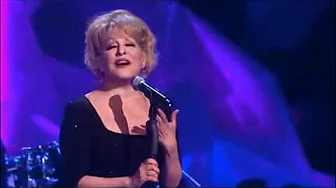 Bette Midler - From a Distance - Subtitles English-Spanish Bette Midler - From a Distance - Subtitles English-Spanish