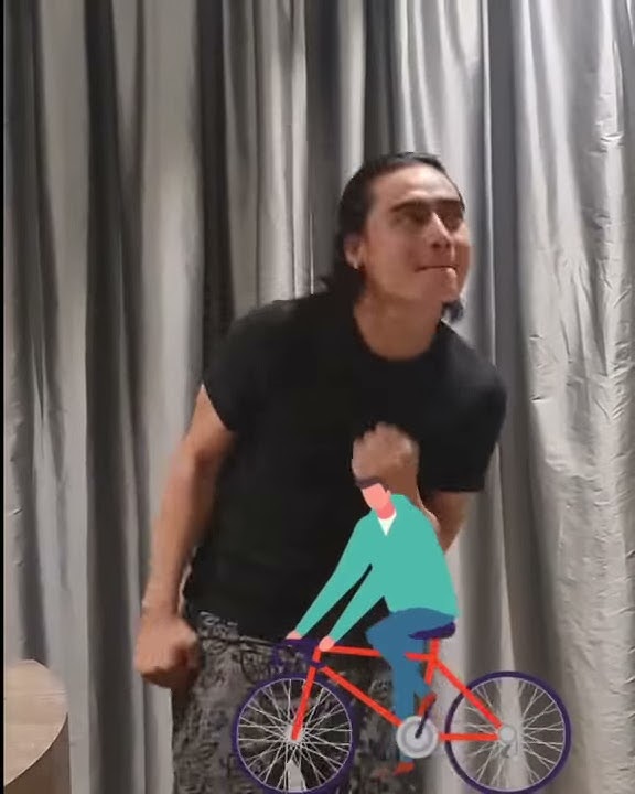CHARLY-BERSEPEDA