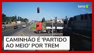 Caminhão 'parte ao meio' em acidente com trem no Paraná