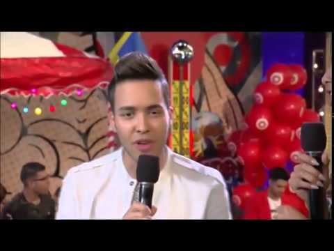 Prince Royce en la alfombra de Premios Juventud