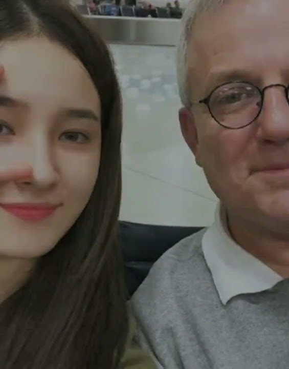 Nancy momoland with family