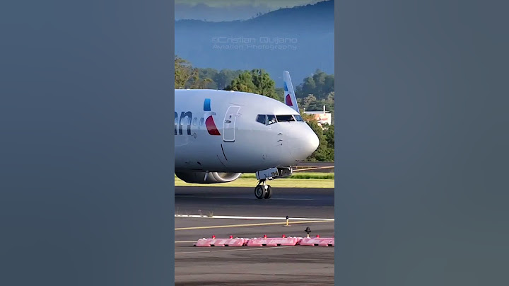 "AMERICAN 498 ready for departure..." 👏 737 de AA despegando hacia MIA.  #aviation #shorts