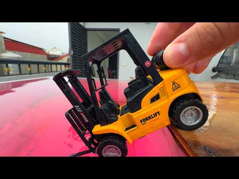 Model Car Falling into Water BMW, Huyndai, Lexus, Toyota, Lamboghini, Ferrari, Mclaren, Audi