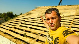 Вначале жили без крыши, потом на свалке, но в итоге все остались довольны. Жизнь в деревне. Влог