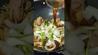 หมูผัดขิง เผ็ดร้อนหอมขิง เนื้อนุ่มมันอร่อย เป็นเมนูล้างปอด #shorts #short #shortvideo #อร่อย #หมู