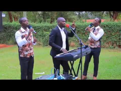 Best of Rra wanyonirie khoya  Big up this great Band